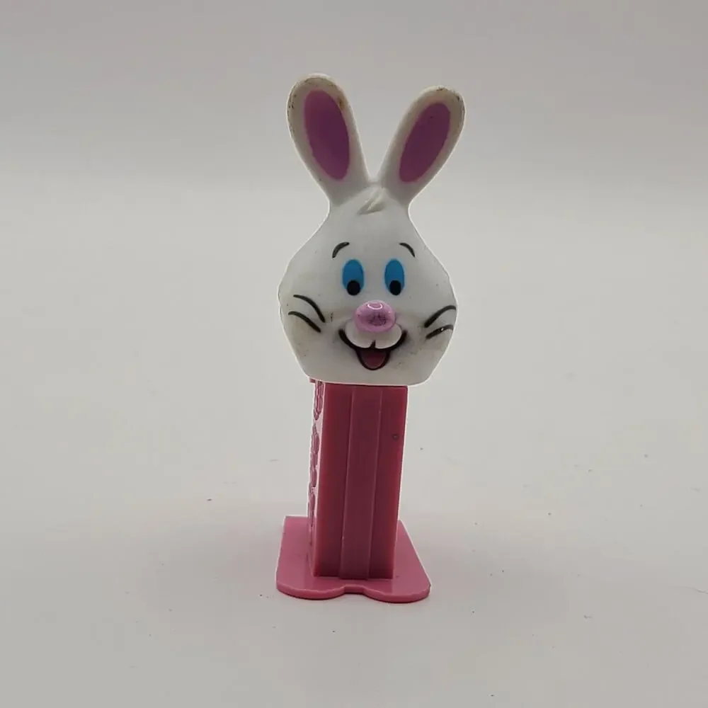 Pez lot of 9 Vintage and modern